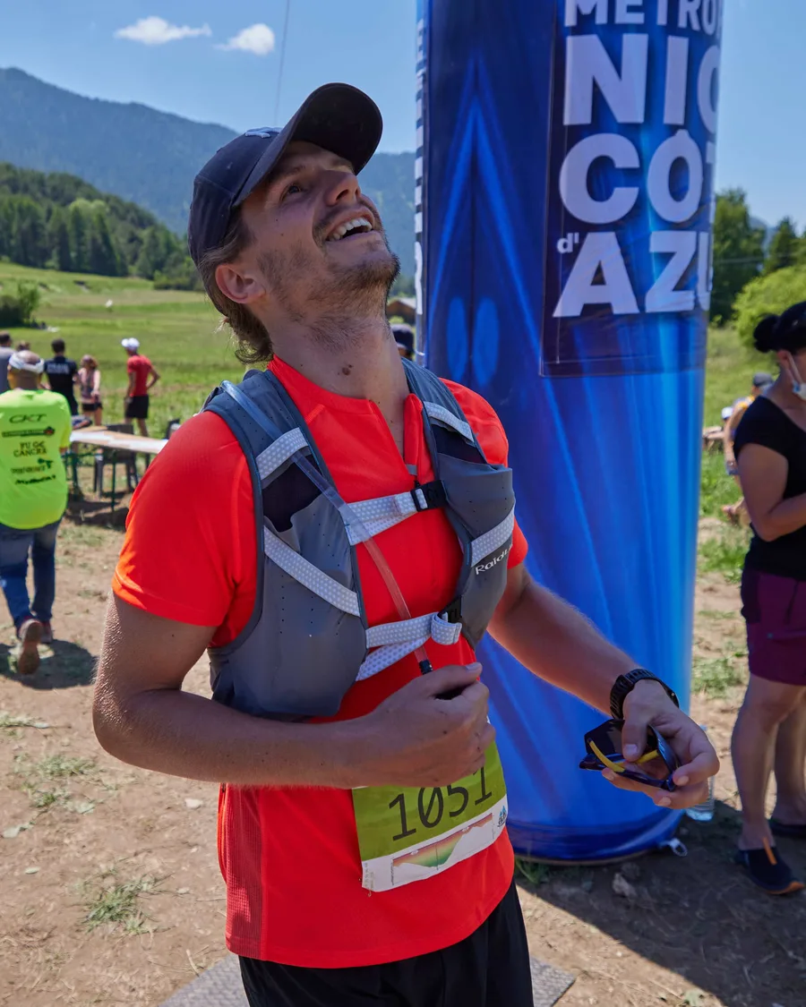 Roch Du Boys (Roch Du Boÿs) à l'arrivée d'un trail dans l'arrière-pays niçois